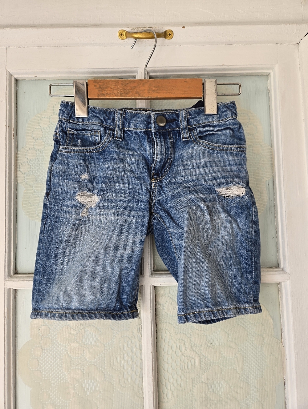 GapKids Distressed Denim Bermuda Shorts Size 8